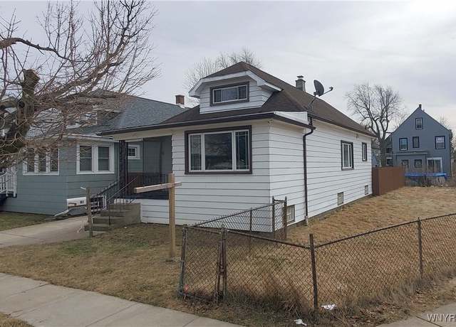 Property at 81 Sirret St, Buffalo, NY 14220, 4 beds, 1 bath