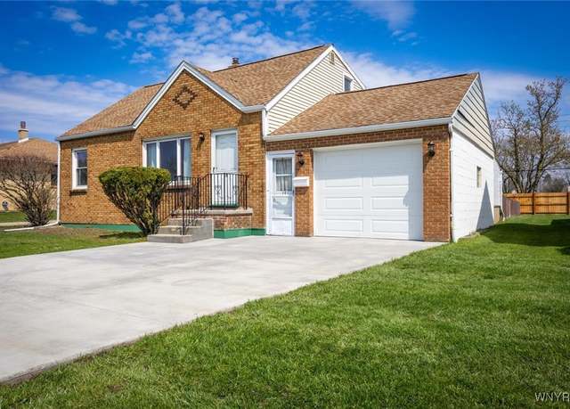 Property at 15 Petan Dr, Cheektowaga, NY 14225, 3 beds, 1.5 baths