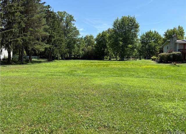 Property at 1325 New Rd, Amherst, NY 14228