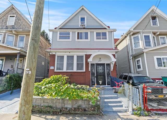 Property at 189 Kingsley St, Buffalo, NY 14208, 4 beds, 3 baths