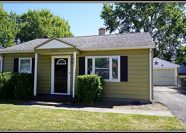 Property at 6442 Lincoln Ave, Lockport Town, NY 14094, 1 bed, 1 bath