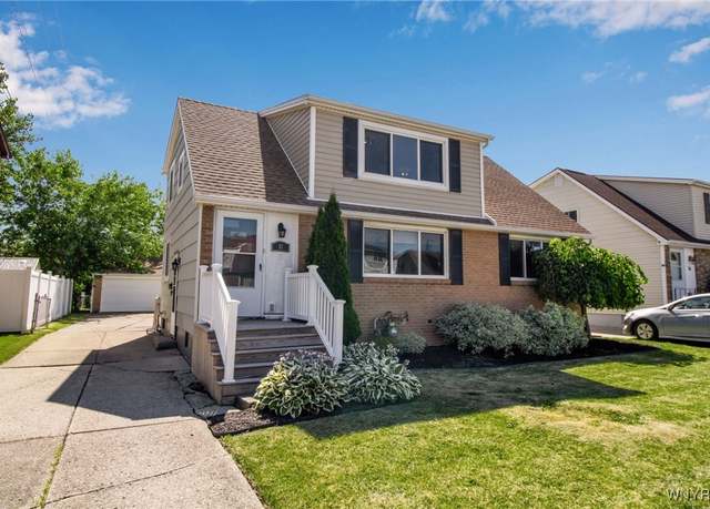Property at 32 Wellington Rd, Cheektowaga, NY 14225, 4 beds, 2 baths