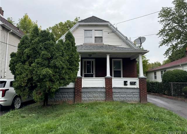Property at 1840 Jerauld Ave, Niagara Falls, NY 14305, 4 beds, 2 baths