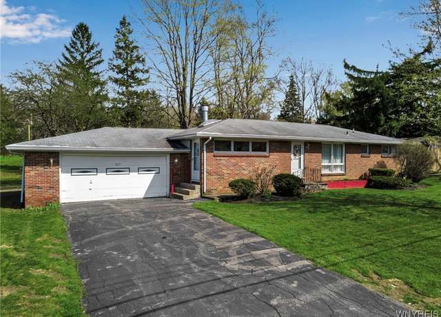 Property at 5677 Sterling Rd, Hamburg, NY 14075, 3 beds, 1 bath