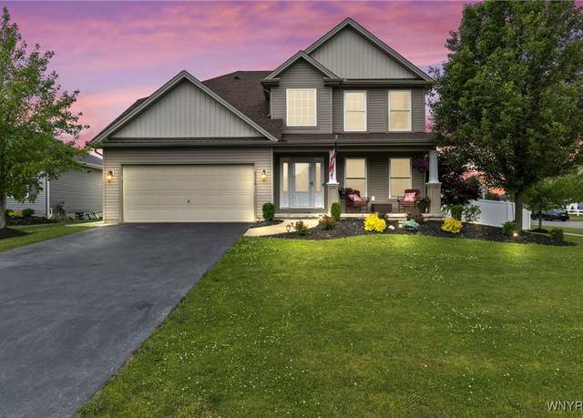 Property at 2360 Agassiz Dr, Hamburg, NY 14085, 3 beds, 2.5 baths