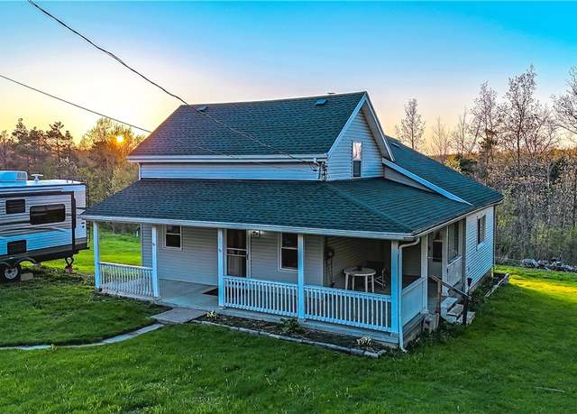 Property at 1934 East Middle Rd, Sheridan, NY 14136, 3 beds, 2 baths