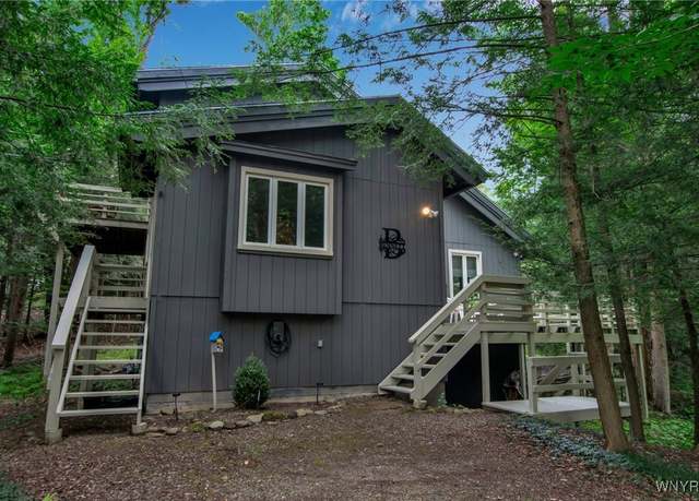 Property at 91 Hardwood Rd, Concord, NY 14069, 3 beds, 2.5 baths