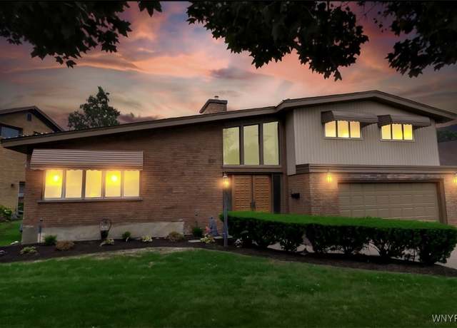 Property at 2503 Parkview Dr, Niagara Falls, NY 14305, 3 beds, 1.5 baths