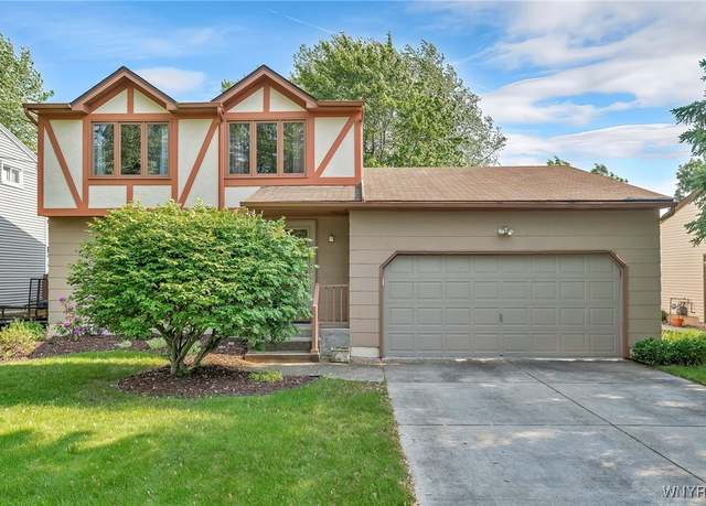 Property at 47 Brian Ave, Amherst, NY 14221, 3 beds, 1.5 baths