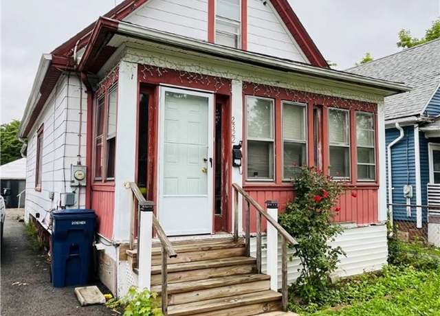 Property at 2322 14th St, Niagara Falls, NY 14305, 3 beds, 1 bath