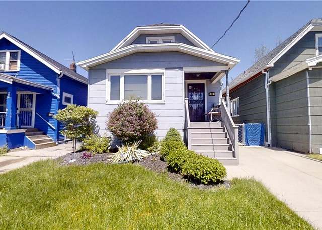 Property at 406 Hewitt Ave, Buffalo, NY 14215, 4 beds, 1.5 baths