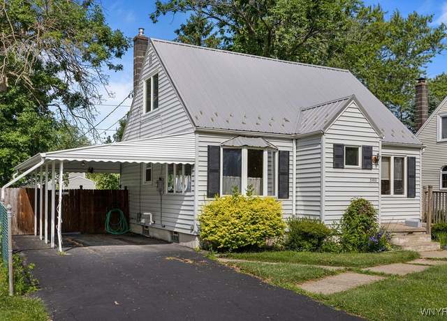 Property at 3380 Wallace Dr, Grand Island, NY 14072, 2 beds, 1 bath