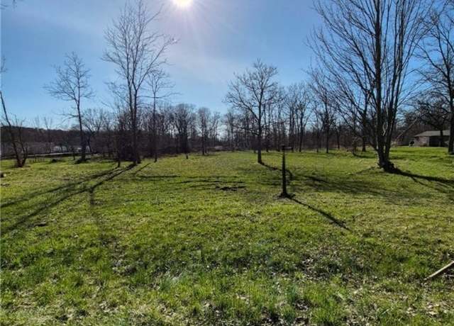 Property at 87 Center St, Lockport-city, NY 14094