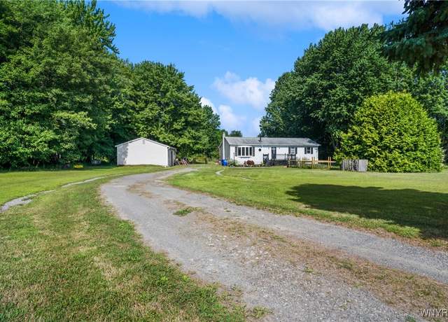 Property at 1590 Carmen Rd, Somerset, NY 14012, 3 beds, 1 bath