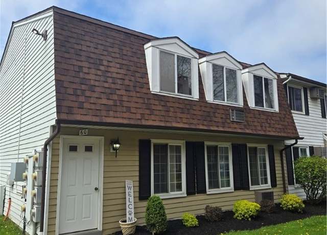 Property at 60 #A Wellington Ct Unit A, Amherst, NY 14221, 1 bed, 1 bath
