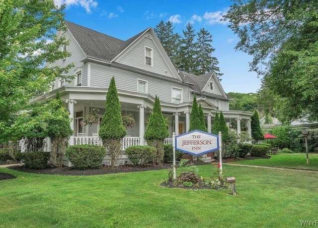 Property at 3 Jefferson St, Ellicottville, NY 14731, 9 beds, 10 baths