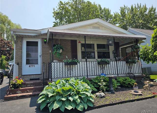 Property at 4771 Lake Shore Rd, Hamburg, NY 14075, 3 beds, 1 bath