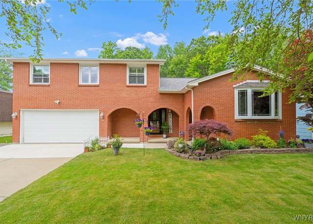 Property at 1100 E Robinson St, North Tonawanda, NY 14120, 3 beds, 2.5 baths
