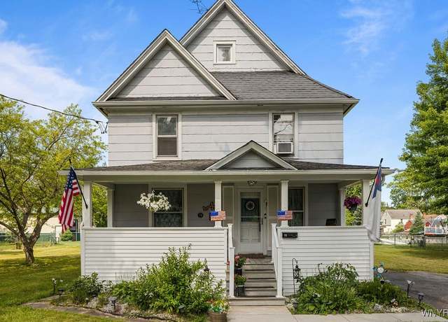 Property at 19 Reed St, Lockport City, NY 14094, 3 beds, 1 bath