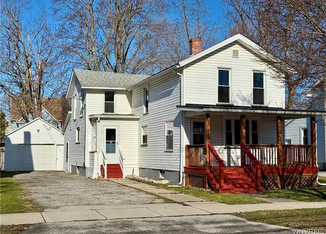 Property at 127 Summit St, Batavia-city, NY 14020, 5 beds, 2 baths