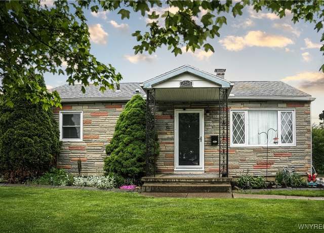 Property at 254 Floradale Ave, Tonawanda, NY 14150, 3 beds, 2 baths