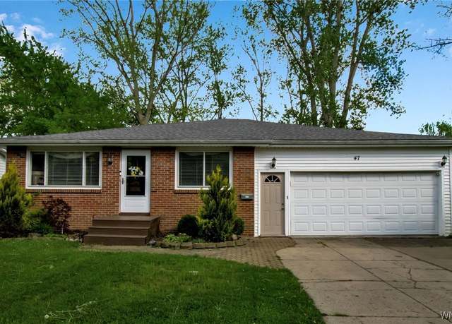 Property at 47 Acacia Dr, Amherst, NY 14228, 3 beds, 1 bath