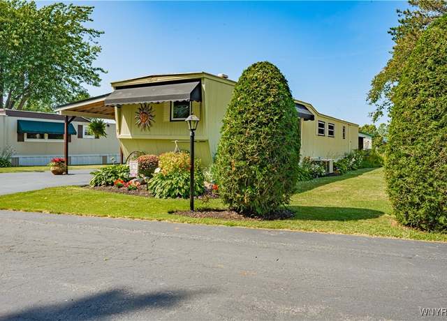 Property at 3 Harbor Park, Wilson, NY 14172, 2 beds, 1 bath