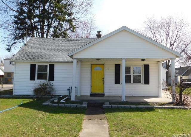 Property at 231 Wagner Ave, Cheektowaga, NY 14212, 2 beds, 1 bath