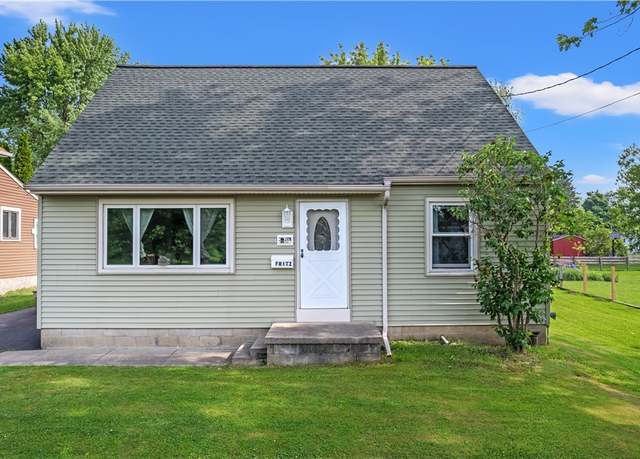 Property at 27 Newton St, Evans, NY 14006, 3 beds, 1 bath
