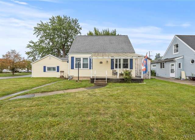 Property at 147 Central Blvd, Cheektowaga, NY 14225, 3 beds, 1 bath