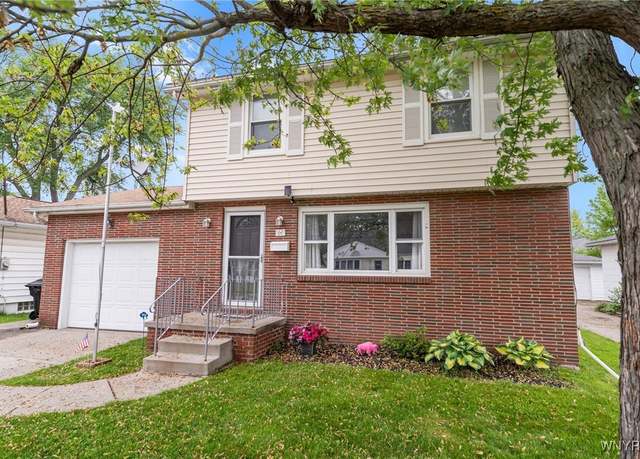 Property at 61 Syracuse St, Tonawanda, NY 14150, 3 beds, 1.5 baths