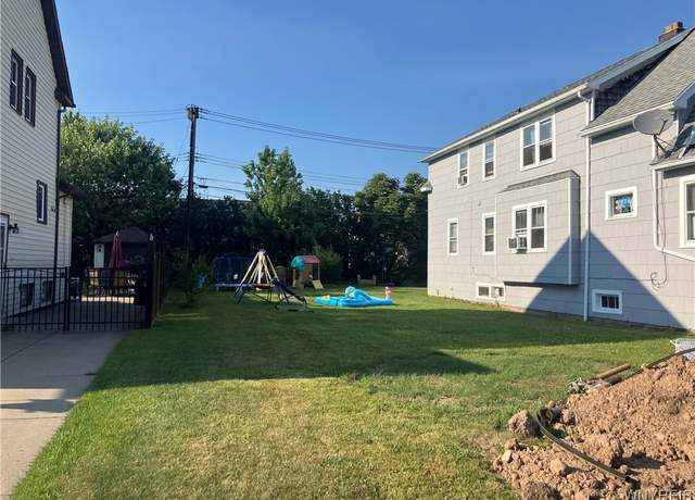 Property at 26 Harding Ave, Tonawanda, NY 14217