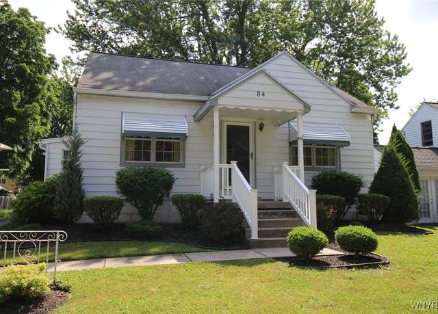 Property at 84 Hirschfield Dr, Amherst, NY 14221, 3 beds, 1.5 baths