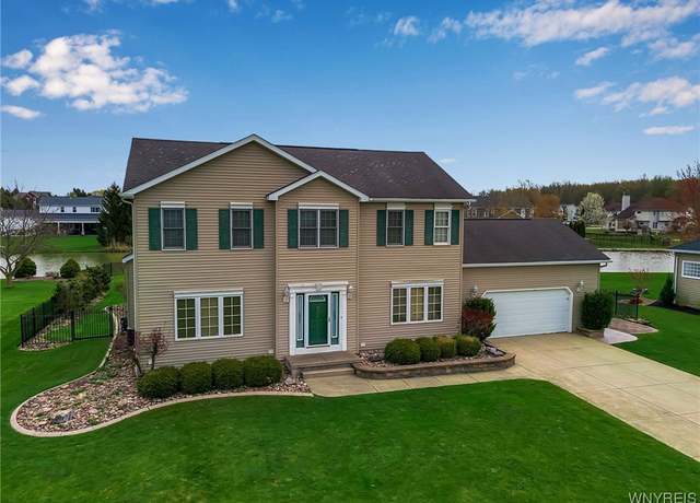 Property at 7275 Ridgeview Dr W, Pendleton, NY 14120, 4 beds, 3 baths