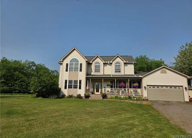 Property at 4501 Courtney Highland Dr, Great Valley, NY 14741, 4 beds, 4 baths