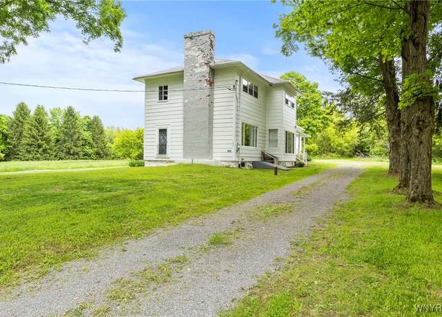 Property at 1822 Grover Rd, Aurora, NY 14052, 4 beds, 1 bath