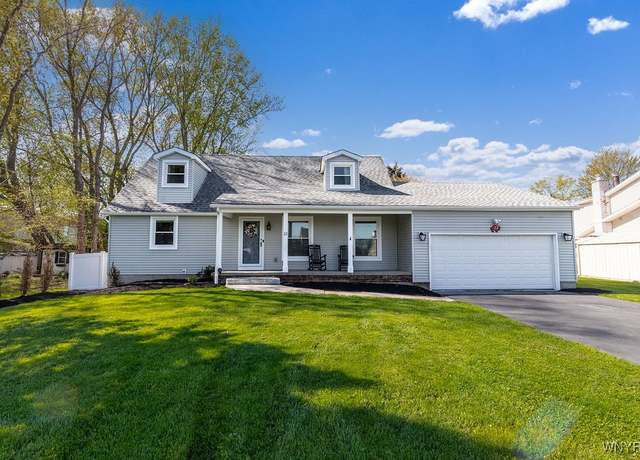 Property at 22 Brandywine Dr, Grand Island, NY 14072, 4 beds, 2 baths