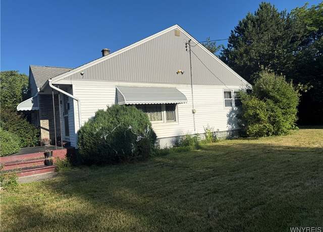 Property at 60 Herbert Ave, Cheektowaga, NY 14225, 3 beds, 1 bath