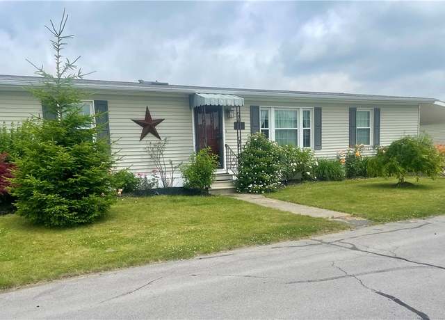 Property at 21 Juniper Ln, Cheektowaga, NY 14227, 2 beds, 2 baths
