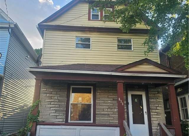 Property at 630 20th St, Niagara Falls, NY 14301, 3 beds, 1.5 baths