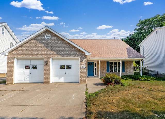 Property at 21 Cayuga Ave, Lancaster, NY 14086, 5 beds, 2.5 baths