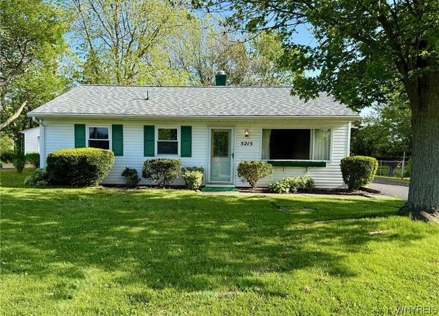 Property at 5215 Isherwood Dr, Niagara, NY 14305, 3 beds, 1 bath