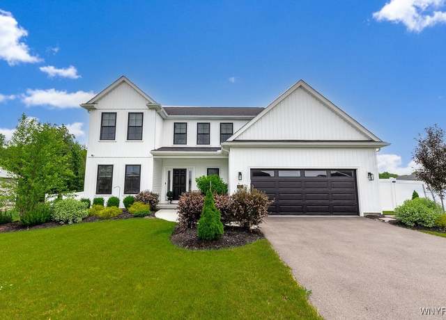 Property at 5471 Sycamore Ln, Hamburg, NY 14075, 4 beds, 2.5 baths