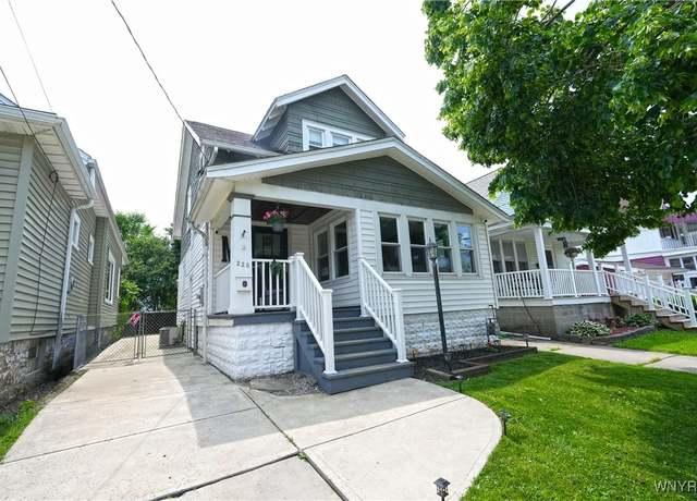 Property at 225 Columbus Ave, Buffalo, NY 14220, 3 beds, 1 bath