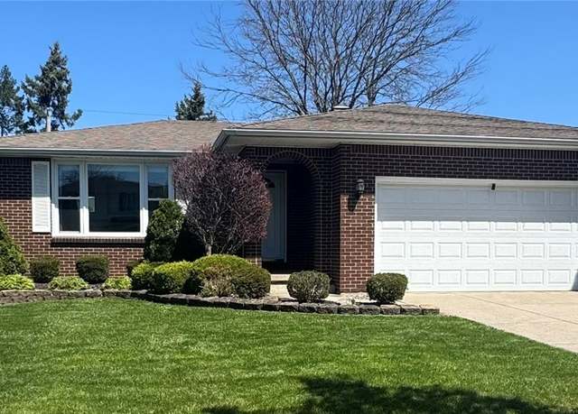 Property at 298 Wayside Dr, Lancaster, NY 14043, 2 beds, 1 bath