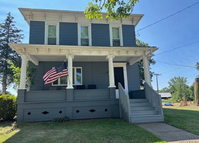 Property at 129 N Main St, Yates, NY 14098, 4 beds, 1.5 baths