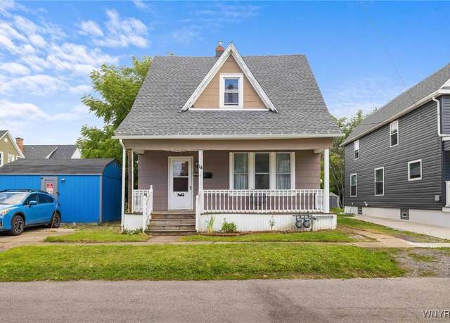 Property at 14 Winegar Pl, West Seneca, NY 14210, 5 beds, 2.5 baths