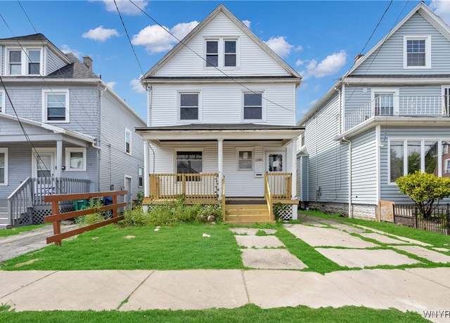 Property at 136 Newfield St, Buffalo, NY 14207, 3 beds, 1.5 baths