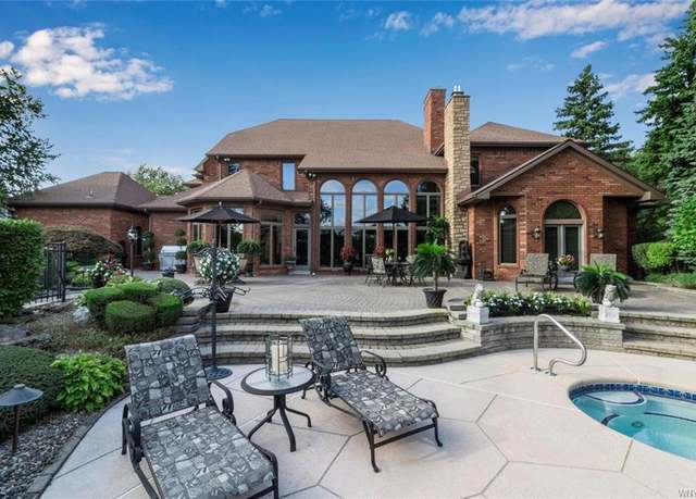 homes for sale spaulding green clarence ny