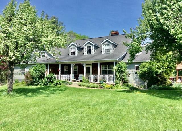 Property at 639 County Line Rd, Darien, NY 14004, 5 beds, 2.5 baths